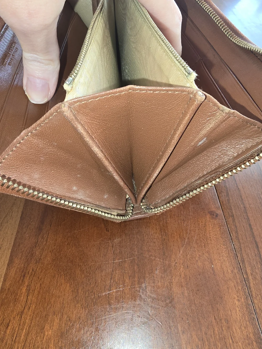 Genuine Bottega Veneta Woven Zip-Around NAPPA Leather Intrecciato Wallet, EUC